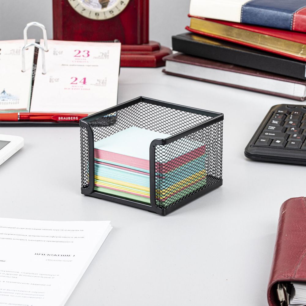 Подставка для бумажного блока BRAUBERG "Germanium", металлическая, 78*105*105 мм, черная