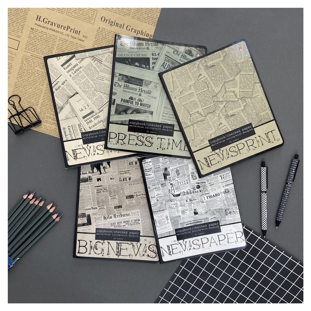 Тетрадь А5 48 л. АЛЬТ скоба, клетка, глянцевый лак, "Газета" (5 видов)