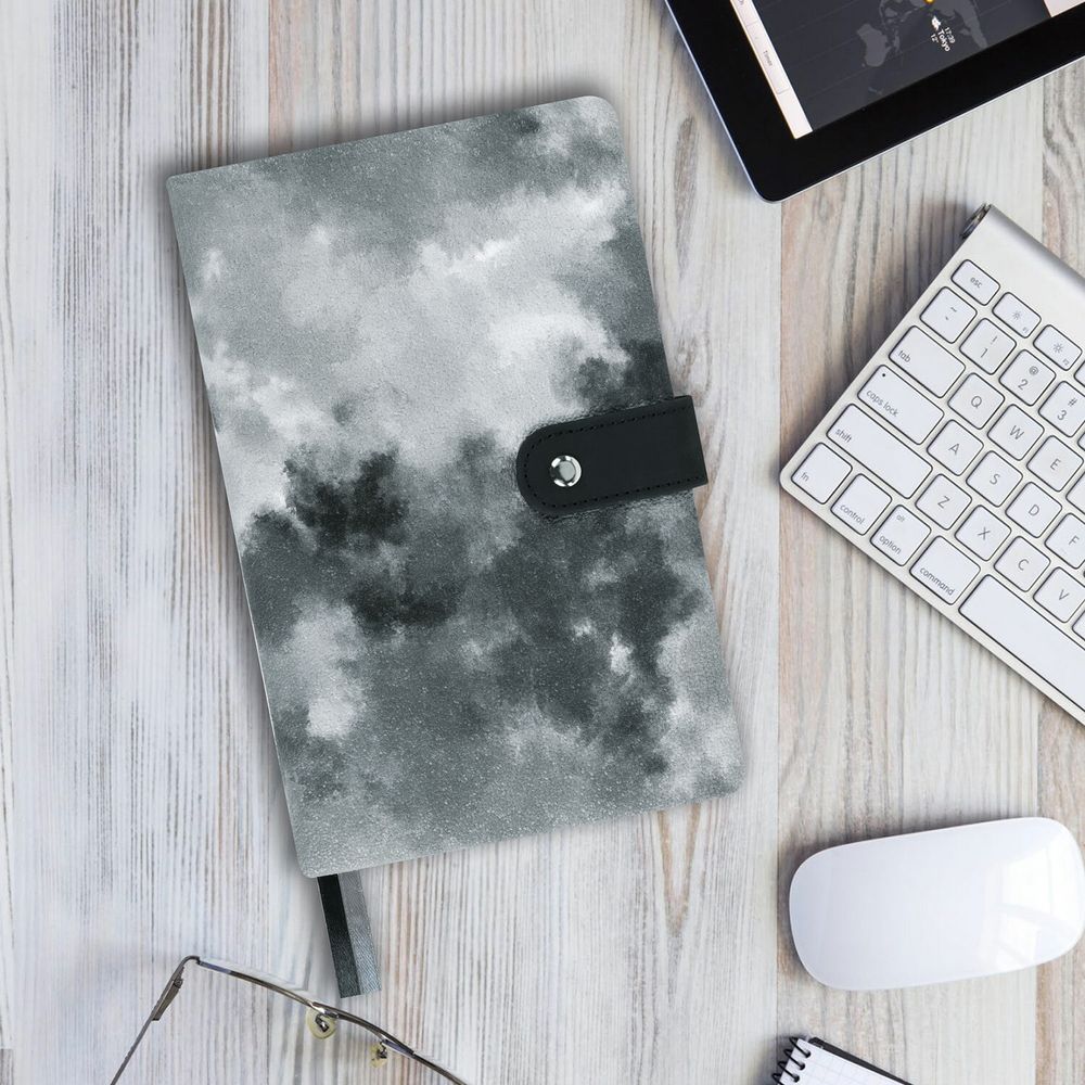 Ежедневник недатированный А5 138х213 мм BRAUBERG 