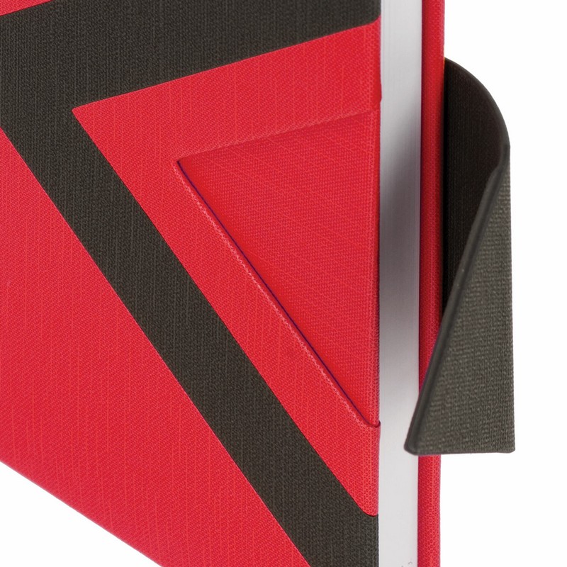 Ежедневник недатированный А5 138x213 мм BRAUBERG "Waves" под кожу, застежка 160 л., красный/черный