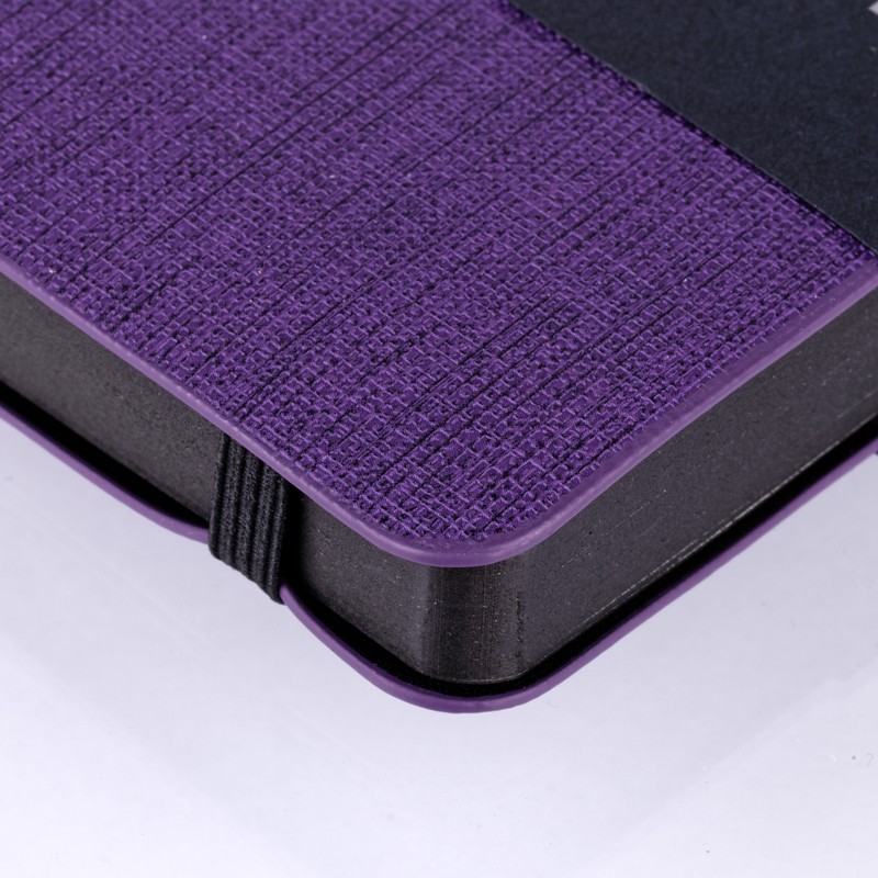 Ежедневник недатированный A5, 136л., кожзам, Berlingo "Color Zone", черный срез, с резинкой, фиолетовый