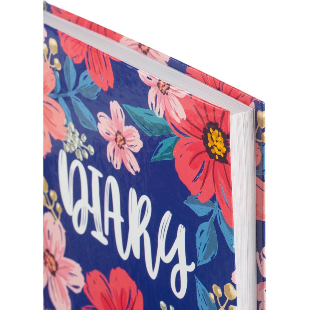 Ежедневник недатированный 7БЦ, пленка глянц, А5, 128л Attache, Цветы