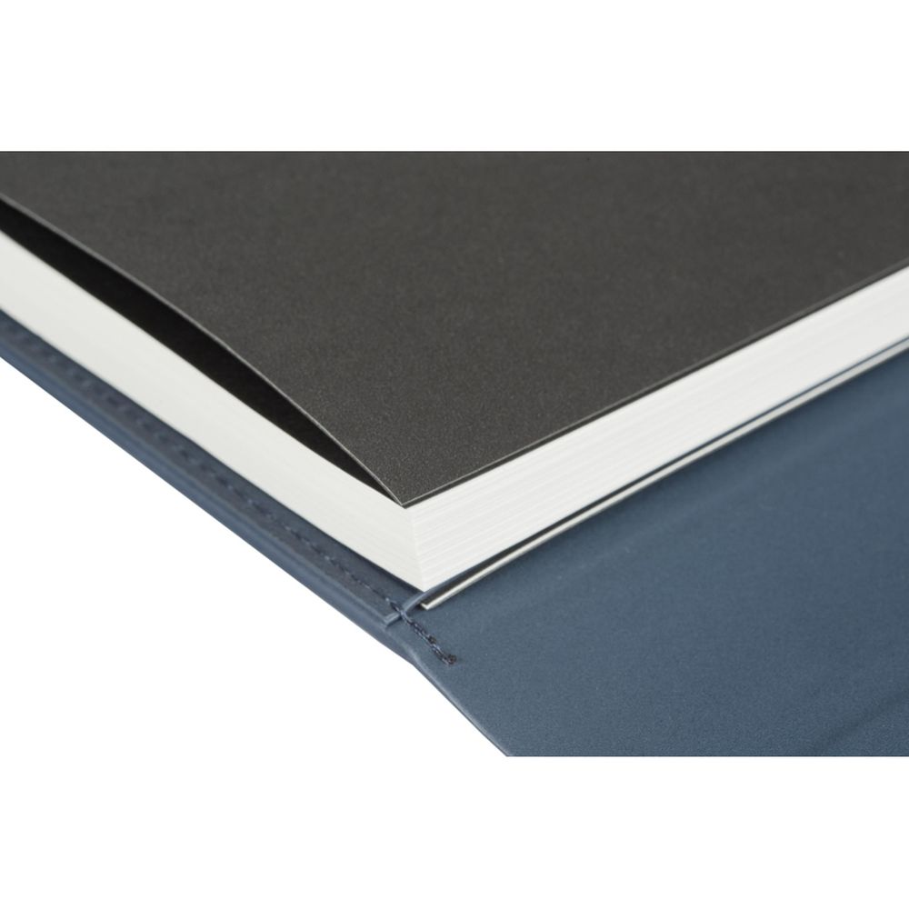 Ежедневник недатированный А5 175x235 мм Senate синий 272 стр.