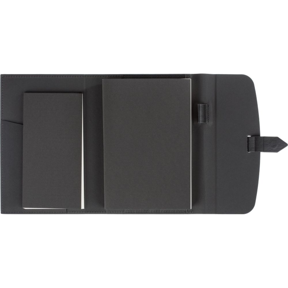 Ежедневник недатированный А5 175x235 мм Senate черный 272 стр.