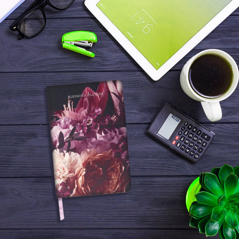 Ежедневник недатированный B6 (127х186 мм), BRAUBERG VISTA, под кожу, твердый, срез фольга, 136 л., "Flowers"