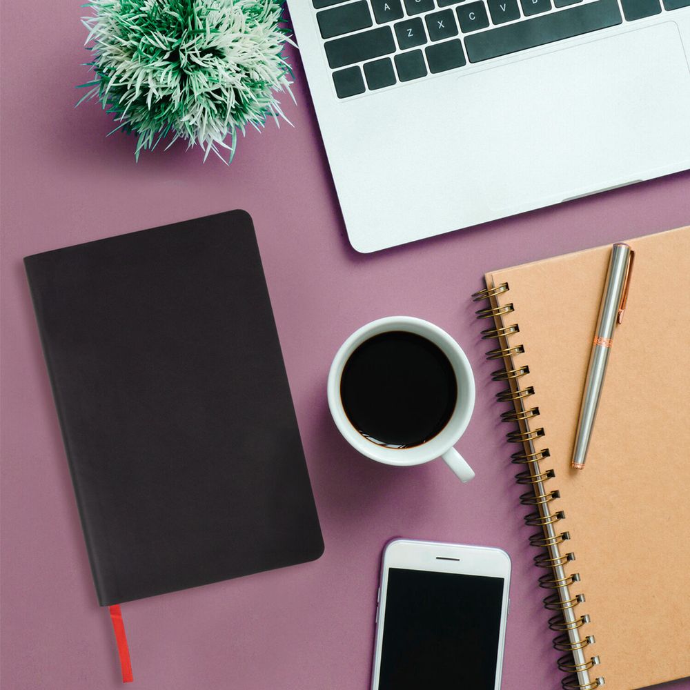 Ежедневник недатированный А5 138х213 мм BRAUBERG "Metropolis Mix", под кожу, 136 л., черный