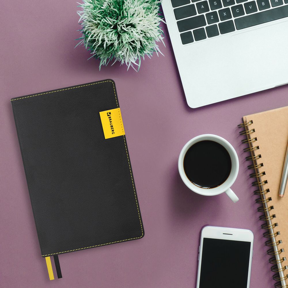 Ежедневник недатированный А5 (138х213 мм), BRAUBERG "AIM", под кожу, 136 л., черный