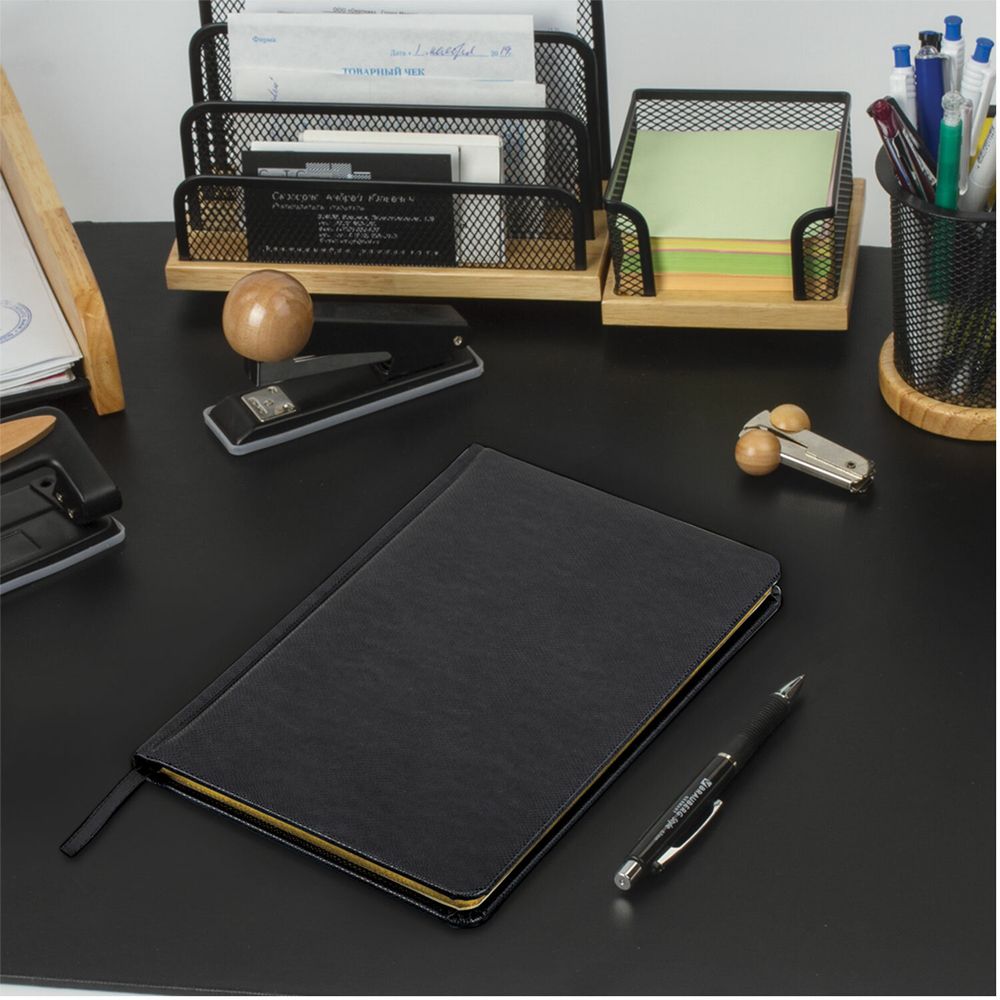 Ежедневник недатированный БОЛЬШОЙ ФОРМАТ 210х297 мм А4, BRAUBERG 