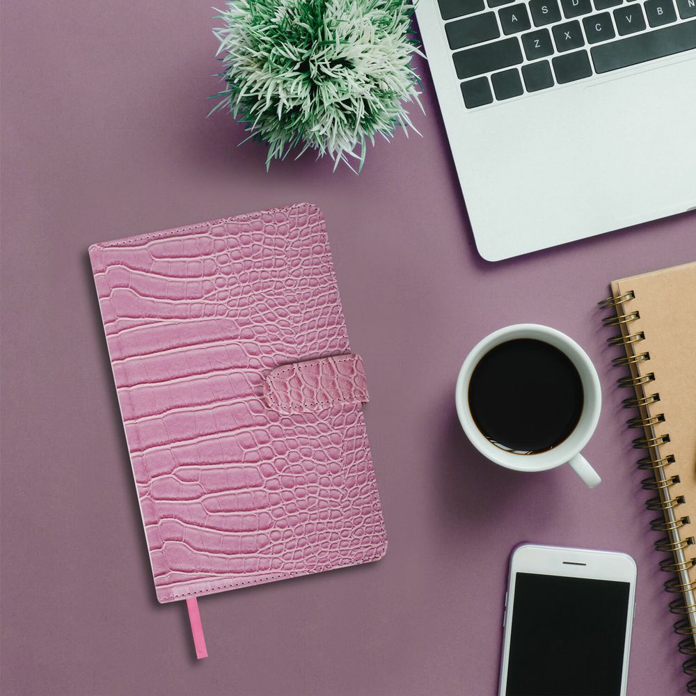 Еженедельник недатированный А5 145х215 мм, BRAUBERG "Party", под кожу, 64 л., розовый