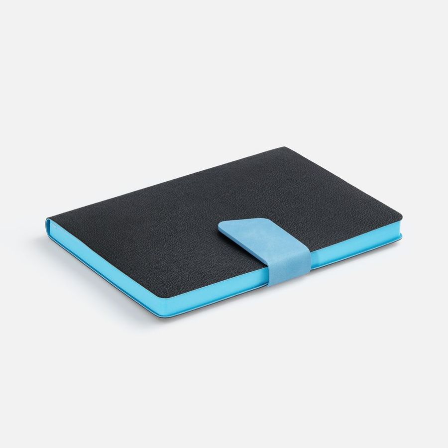 Ежедневник Boom недатированный черный с голубым