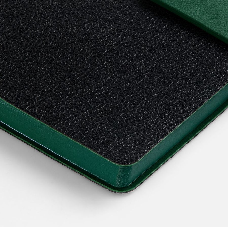 Ежедневник Boom недатированный черный с зеленым