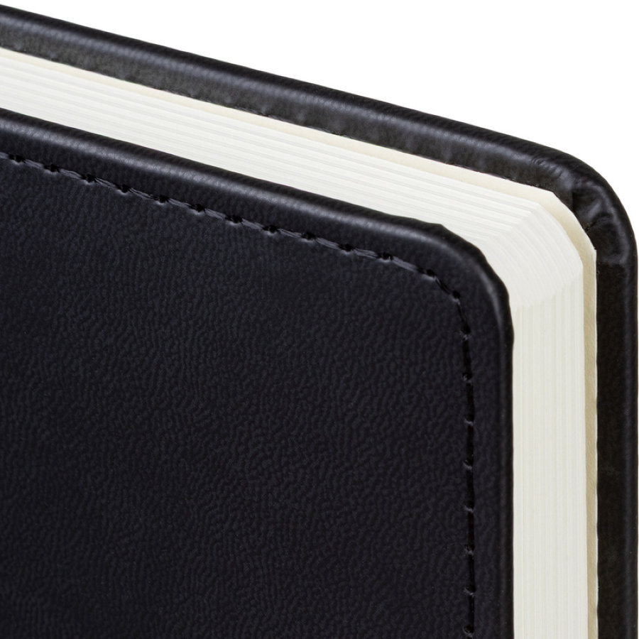 Ежедневник недатированный ATTACHE Classic А4, 136л, черный