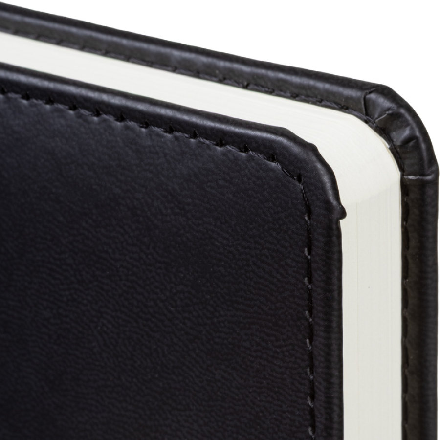 Ежедневник недатированный ATTACHE Classic А6, 136л, черный
