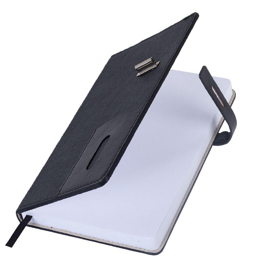 Ежедневник недатированный А5 138х213мм BRAUBERG "Cowboy", под кожу, застежка 160л, черный