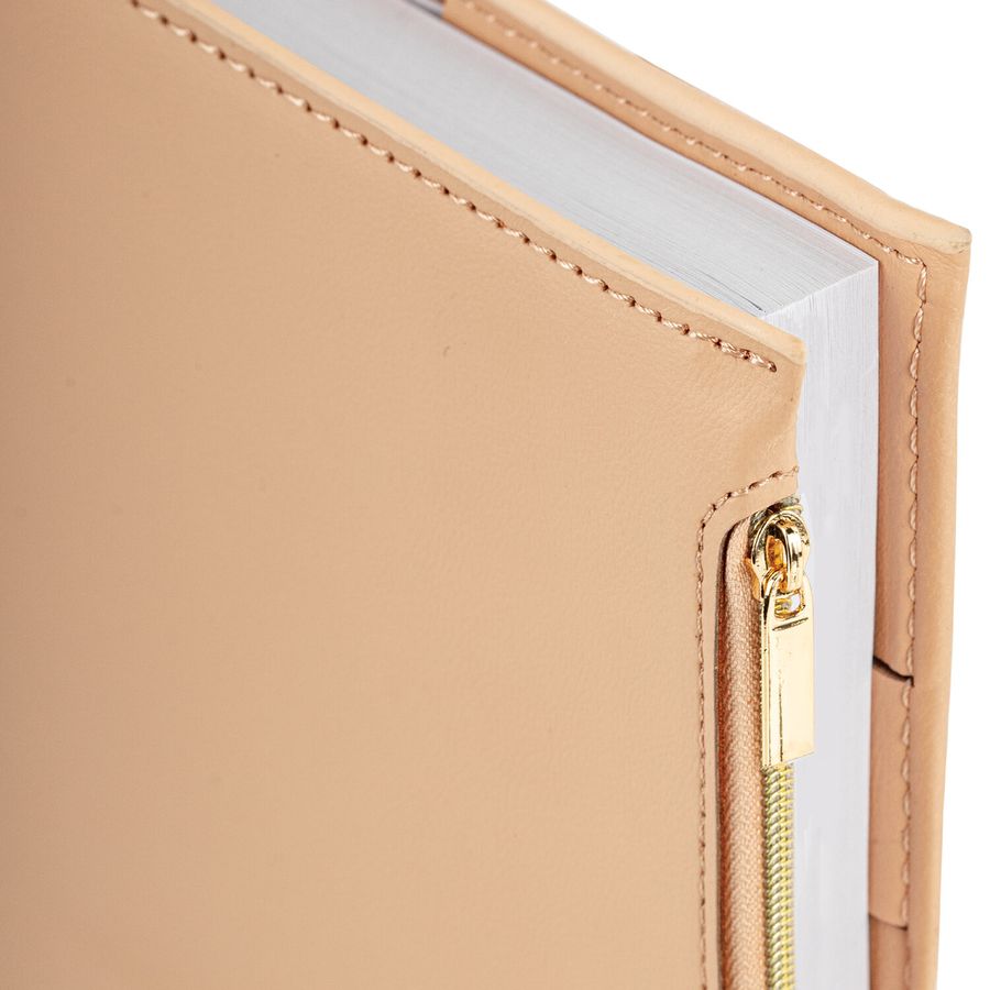 Ежедневник недатированный А5 145х220 мм, BRAUBERG "Zipline" под кожу, карман-молния, 160 л., бежевый