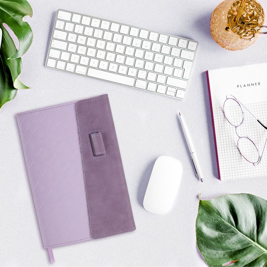 Ежедневник недатированный А5 145х215 мм, BRAUBERG "Stitch", под кожу, магнит, 160 л., сиреневый