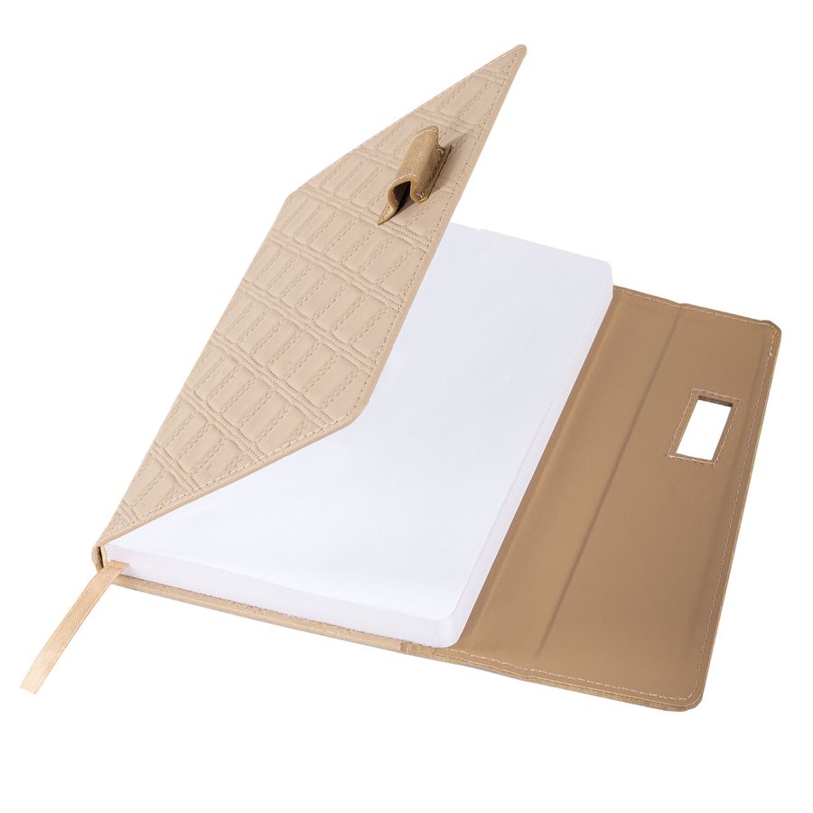 Ежедневник недатированный А5 145х215 мм, BRAUBERG "Stitch", под кожу, магнит, 160 л., бежевый