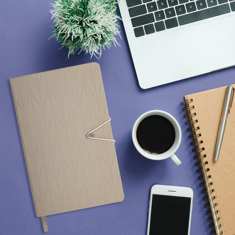 Ежедневник недатированный А5 138х213 мм, BRAUBERG "Braided", под кожу, гвоздик 160 л., бежевый