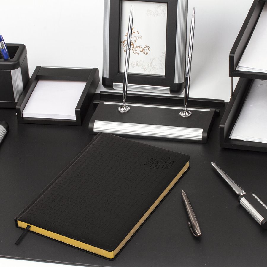 Ежедневник датированный 2026 БОЛЬШОЙ ФОРМАТ 210х297мм А4, BRAUBERG Comodo, под кожу, черный