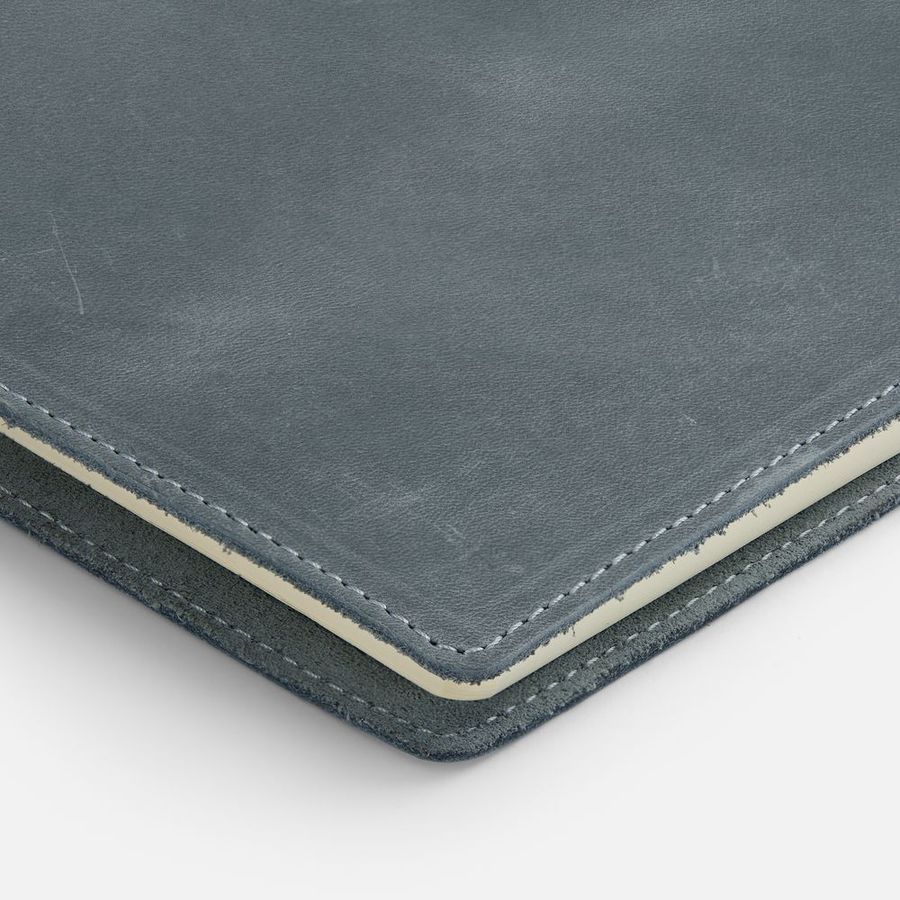 Ежедневник inStream недатированный серый