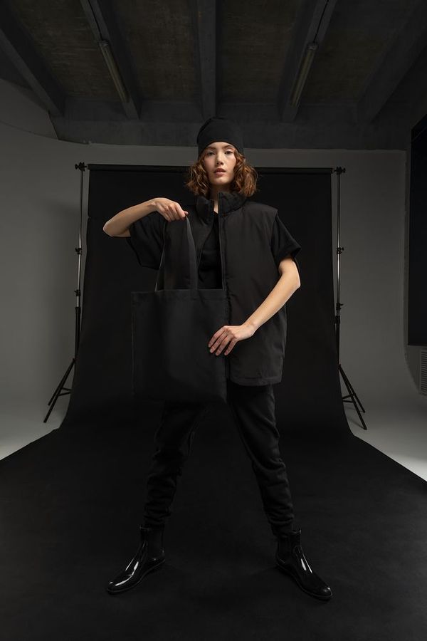 Шопер B4 черный с черными ручками