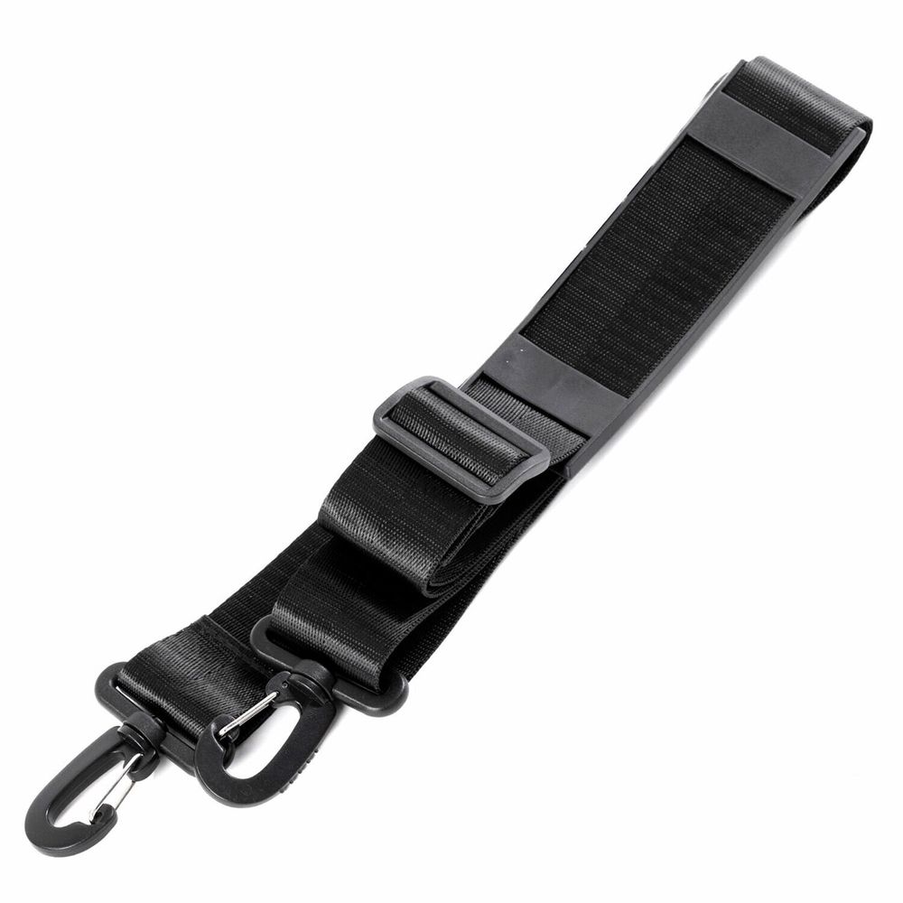 Сумка спортивная HEIKKI MOVE PLUS (ХЕЙКИ) с отделением для обуви и мокрых вещей, черная, 21x45x20 см