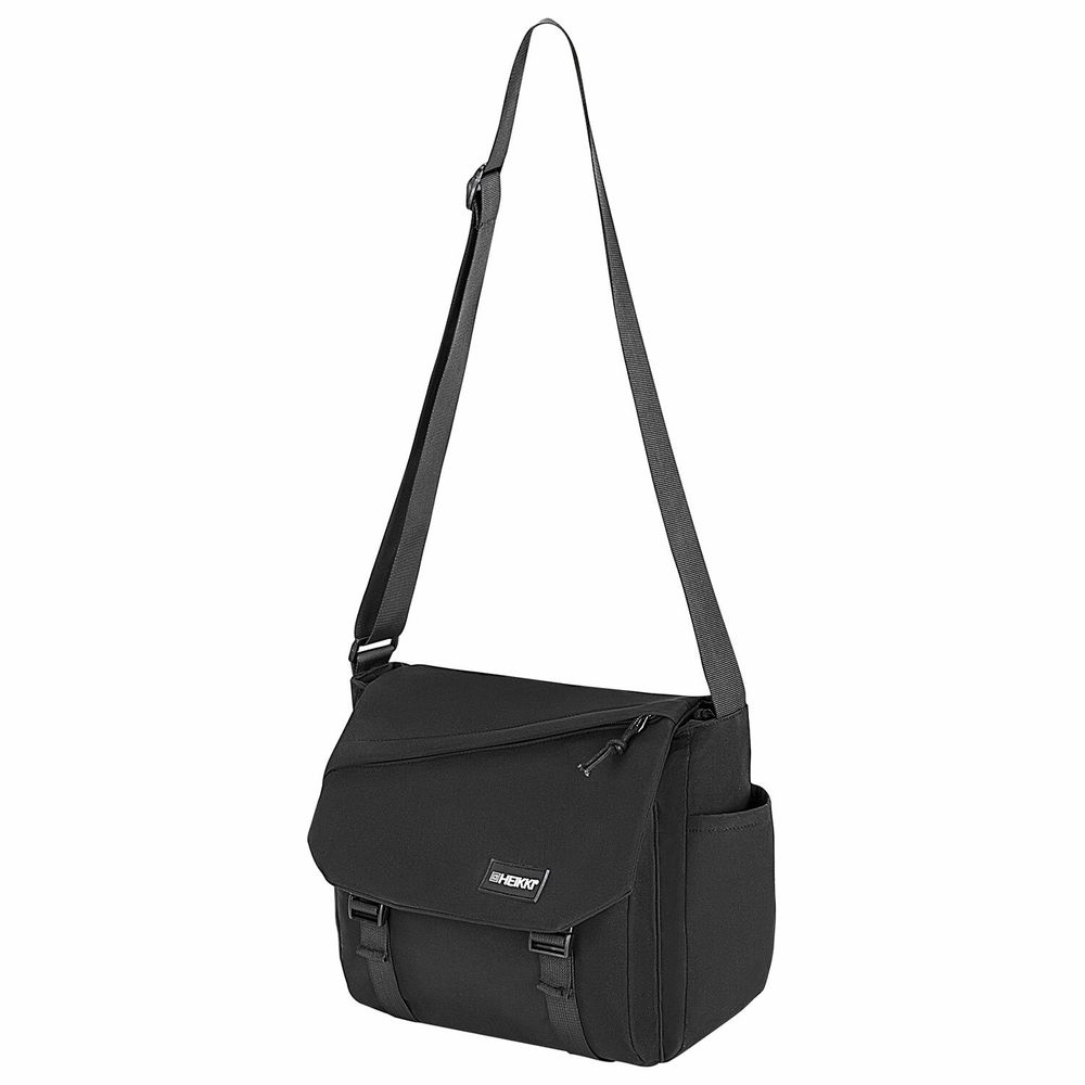Сумка на плечо большая HEIKKI STREAM (ХЕЙКИ) два отделения, боковые карманы, А4, черная, 26х32х11 см