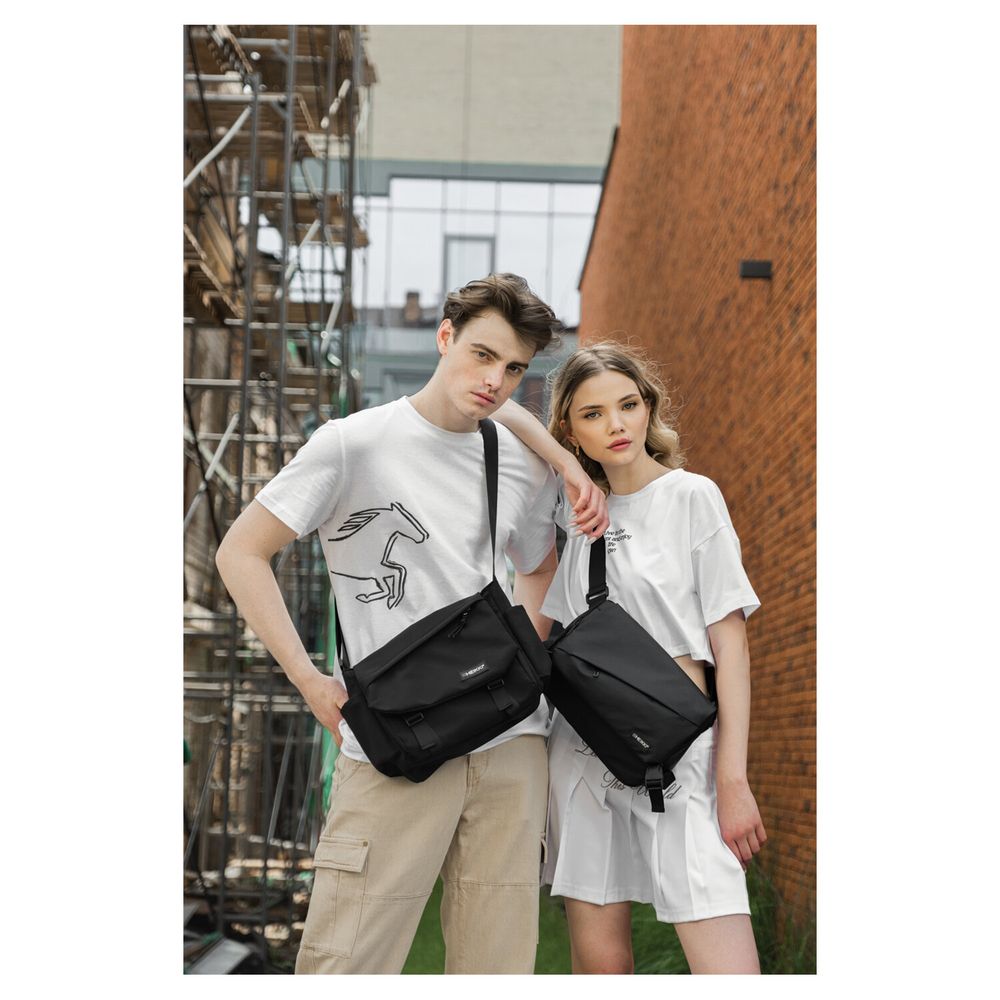 Сумка на плечо большая HEIKKI STREAM (ХЕЙКИ), карман-антивор, А5, черная, 22х31х8 см