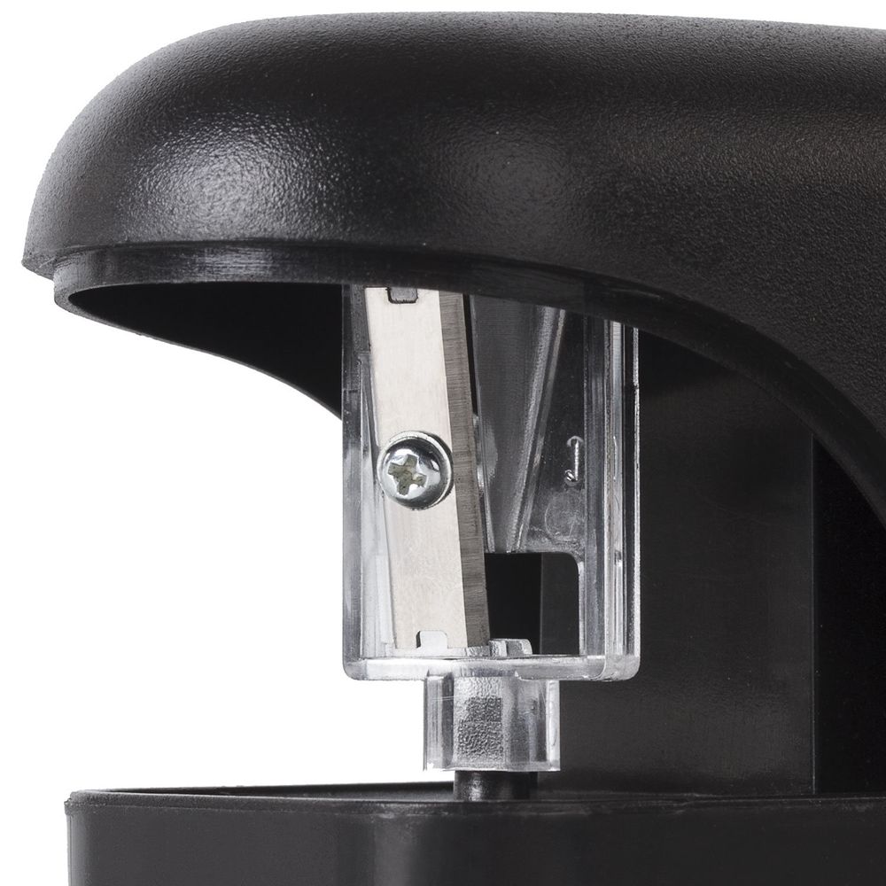 Точилка электрическая BRAUBERG "Black Jack", питание от 4 батареек АА, дополнительное сменное лезвие