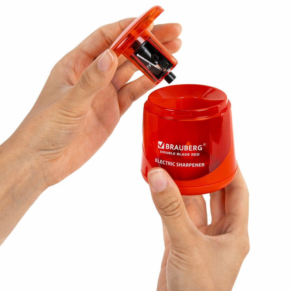 Точилка электрическая BRAUBERG DOUBLE BLADE RED, двойное лезвие, питание от 2 батареек АА
