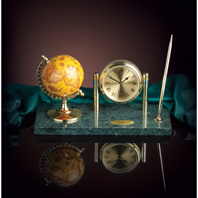 Подставка под ручку Delucci с глобусом и часами, зеленый мрамор