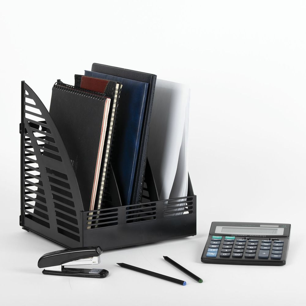 Лоток вертикальный для бумаг STAFF Basic, 245х240х285 мм, 3 отделения, сетчатый сбор