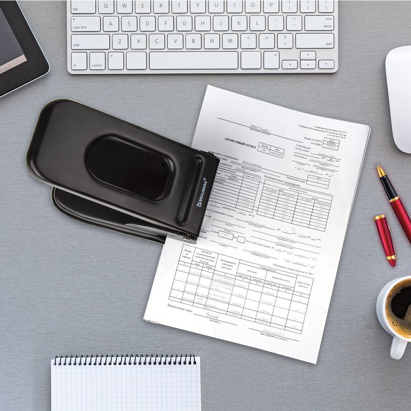 Дырокол металлический МОЩНЫЙ BRAUBERG "Heavy duty", до 60 листов, черный