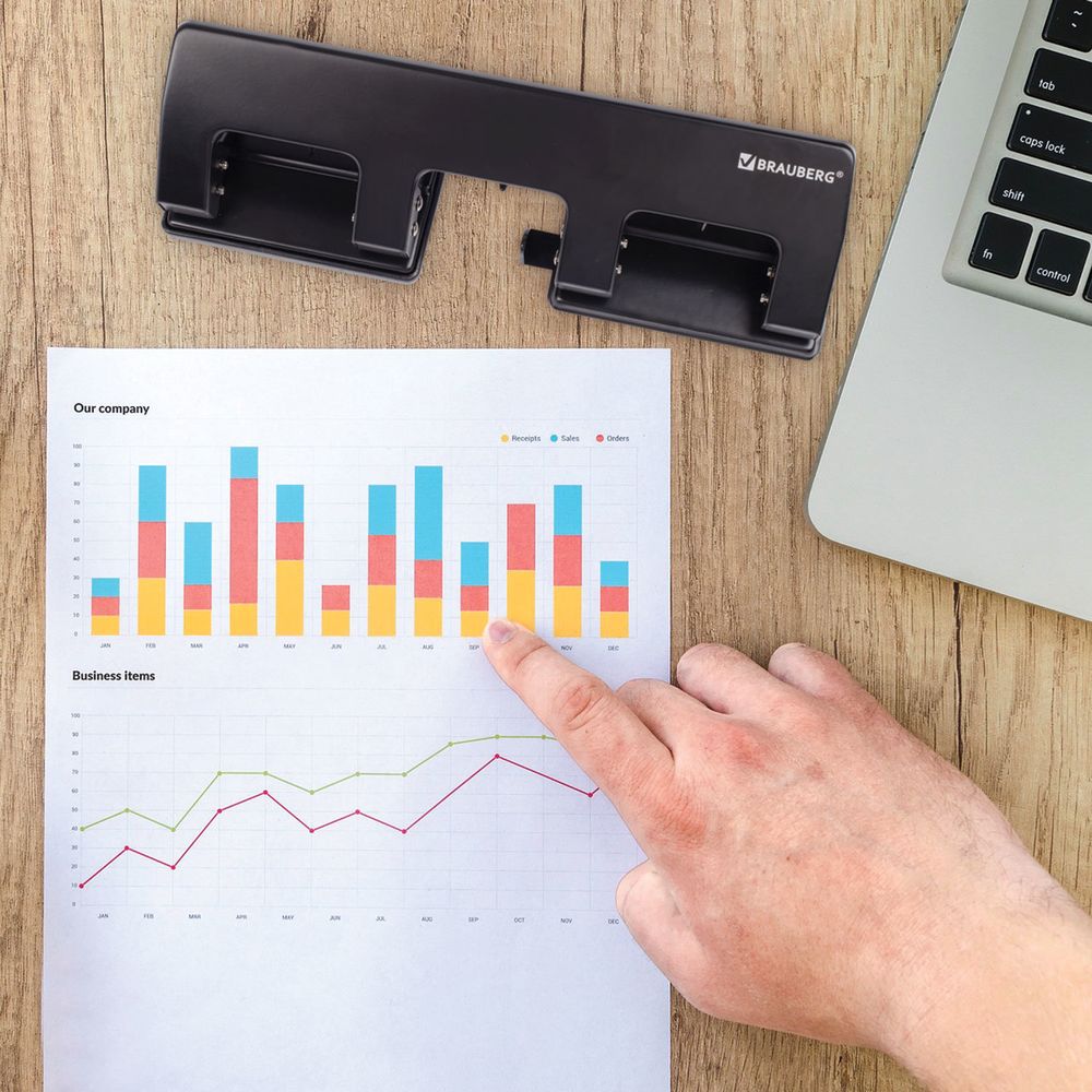 Дырокол металлический на 2-4 отверстия BRAUBERG "HL-4", до 15 л, черный