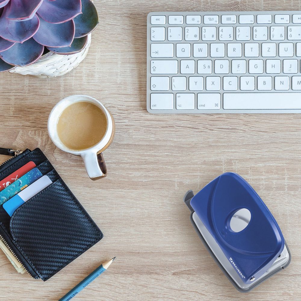 Дырокол BRAUBERG "Original", до 20 листов, синий