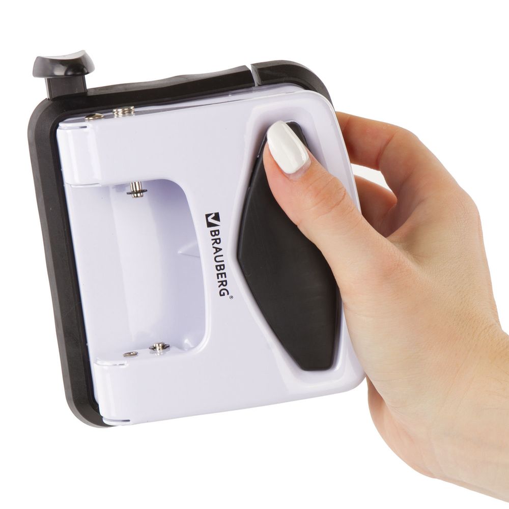 Дырокол металлический BRAUBERG "PN-150M", до 35 листов, белый