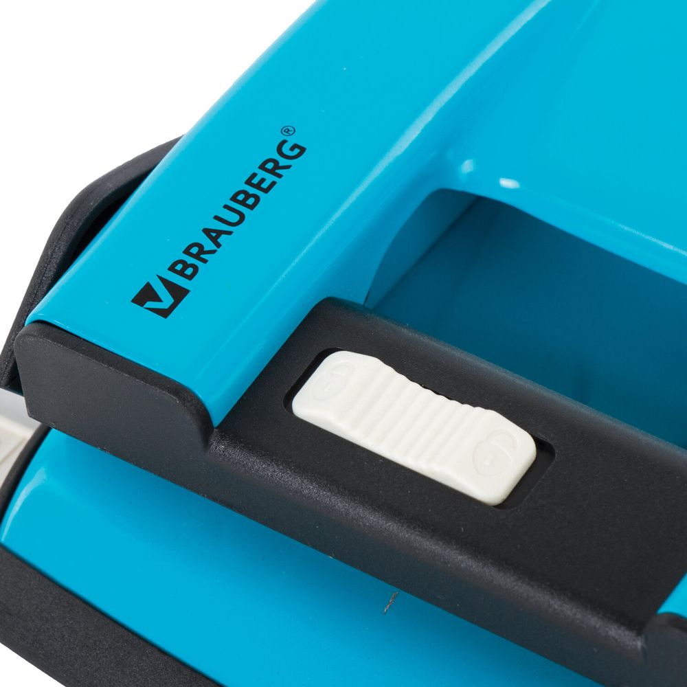 Дырокол металлический BRAUBERG