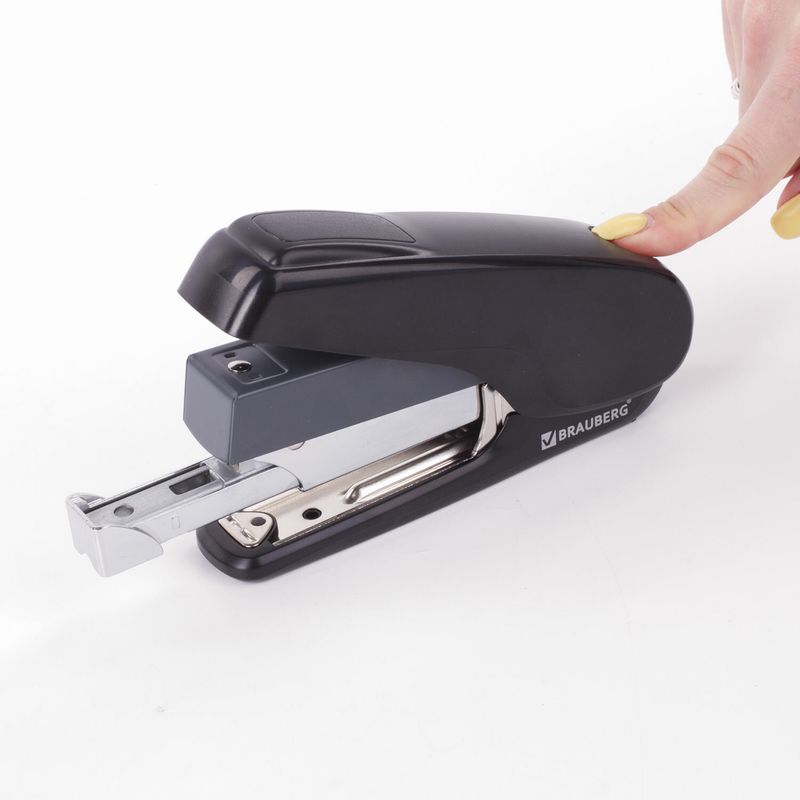 Степлер ЭНЕРГОСБЕРЕГАЮЩИЙ №24/6 - 24/8 BRAUBERG "Easy Press", до 40 листов, БЕЗ УСИЛИЙ