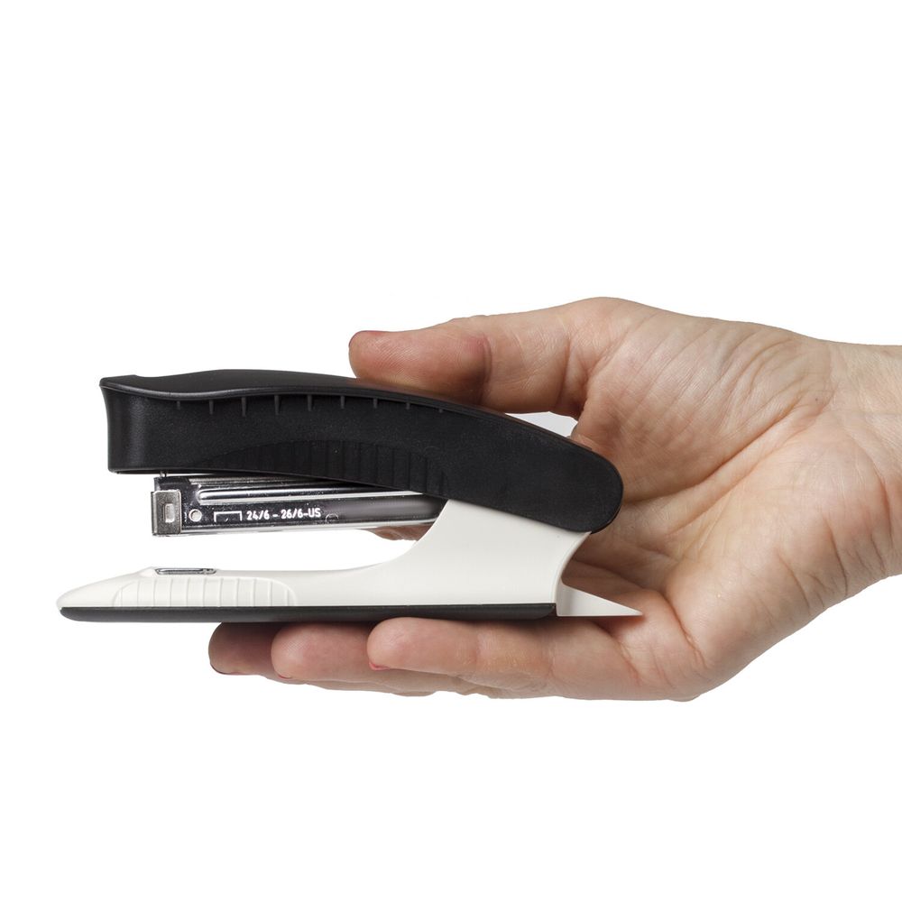 Степлер №24/6, 26/6 BRAUBERG "METROPOLIS", до 30 листов, черный