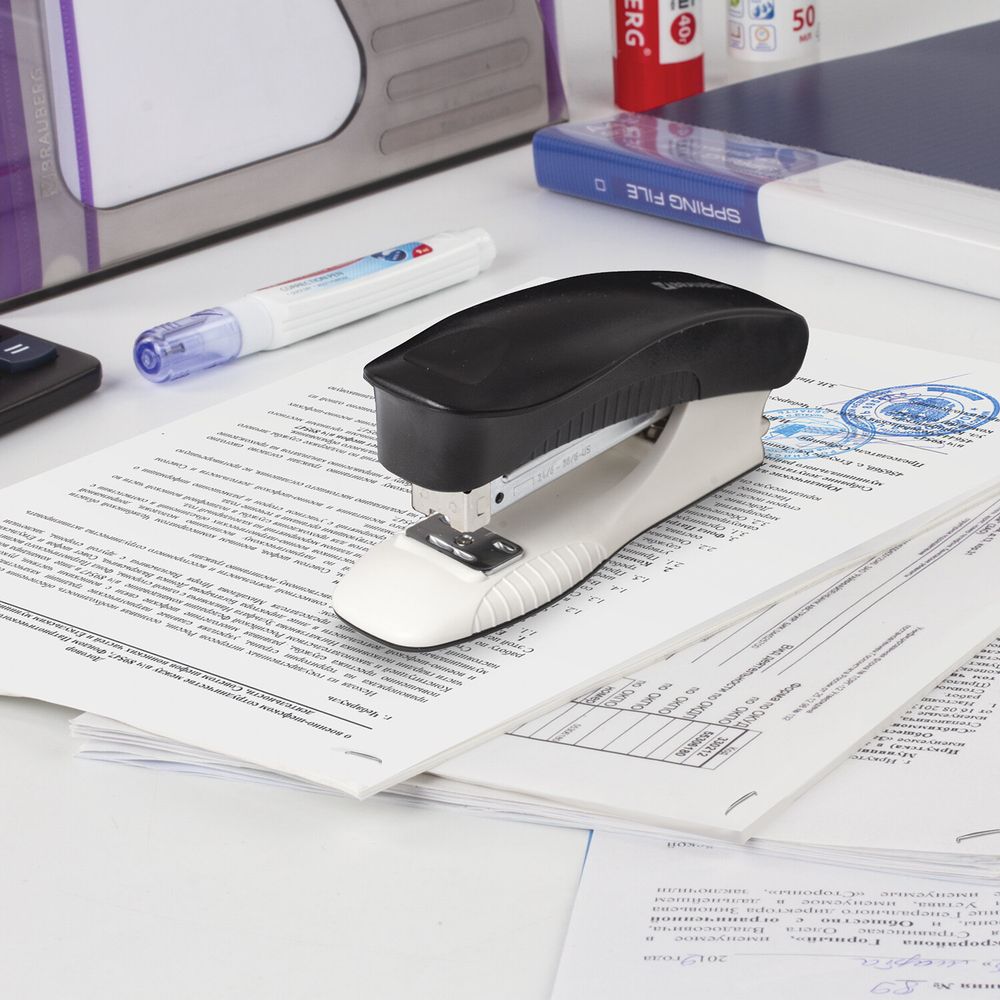 Степлер №24/6, 26/6 BRAUBERG "METROPOLIS", до 30 листов, черный