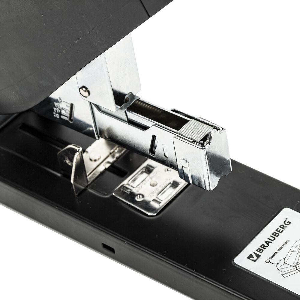 Степлер МОЩНЫЙ до 210 листов BRAUBERG "Heavy Duty Extra", скобы № 24/6-23/24