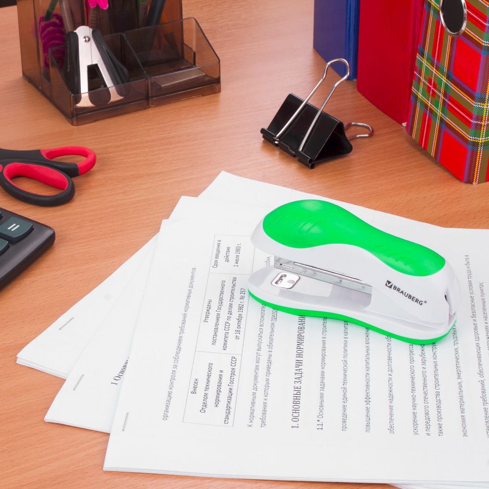 Степлер №10 BRAUBERG "JET", до 15 листов, эргономичный, бело-зеленый