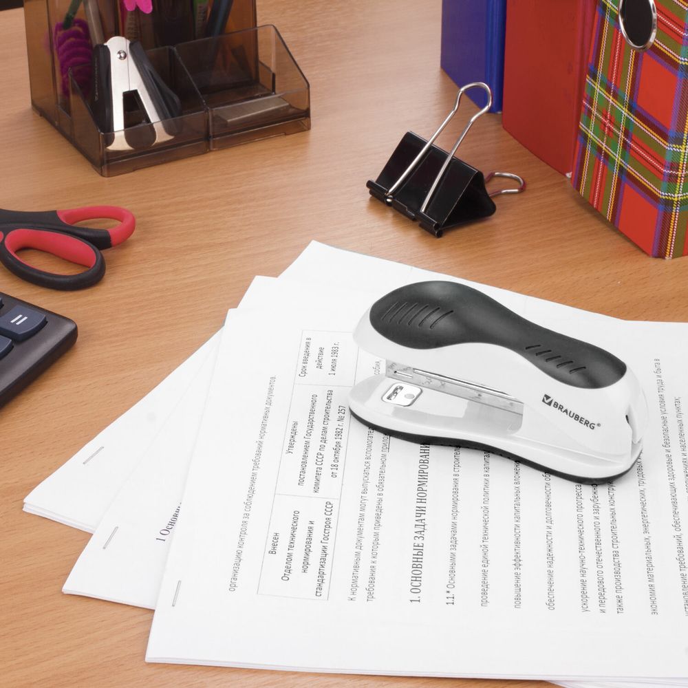 Степлер №10 BRAUBERG "JET", до 15 листов, эргономичный, бело-черный