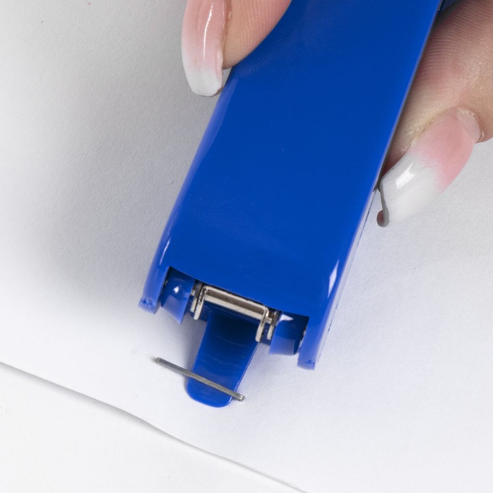 Степлер №10 STAFF "EVERYDAY", до 12 листов, с антистеплером, синий