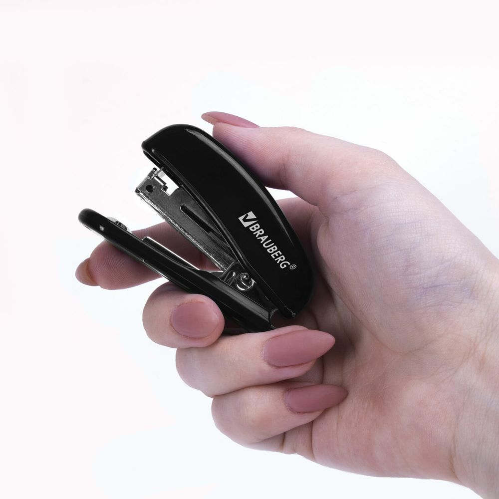 Степлер №10 МИНИ BRAUBERG "Classic", до 12 листов, с антистеплером, черный