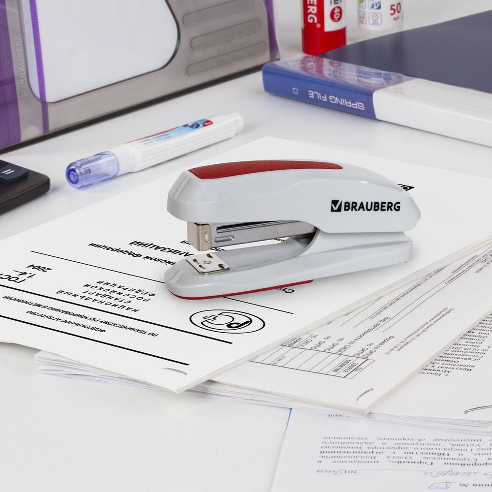 Степлер №24/6, 26/6 BRAUBERG "Extra", до 30 листов, серо-красный