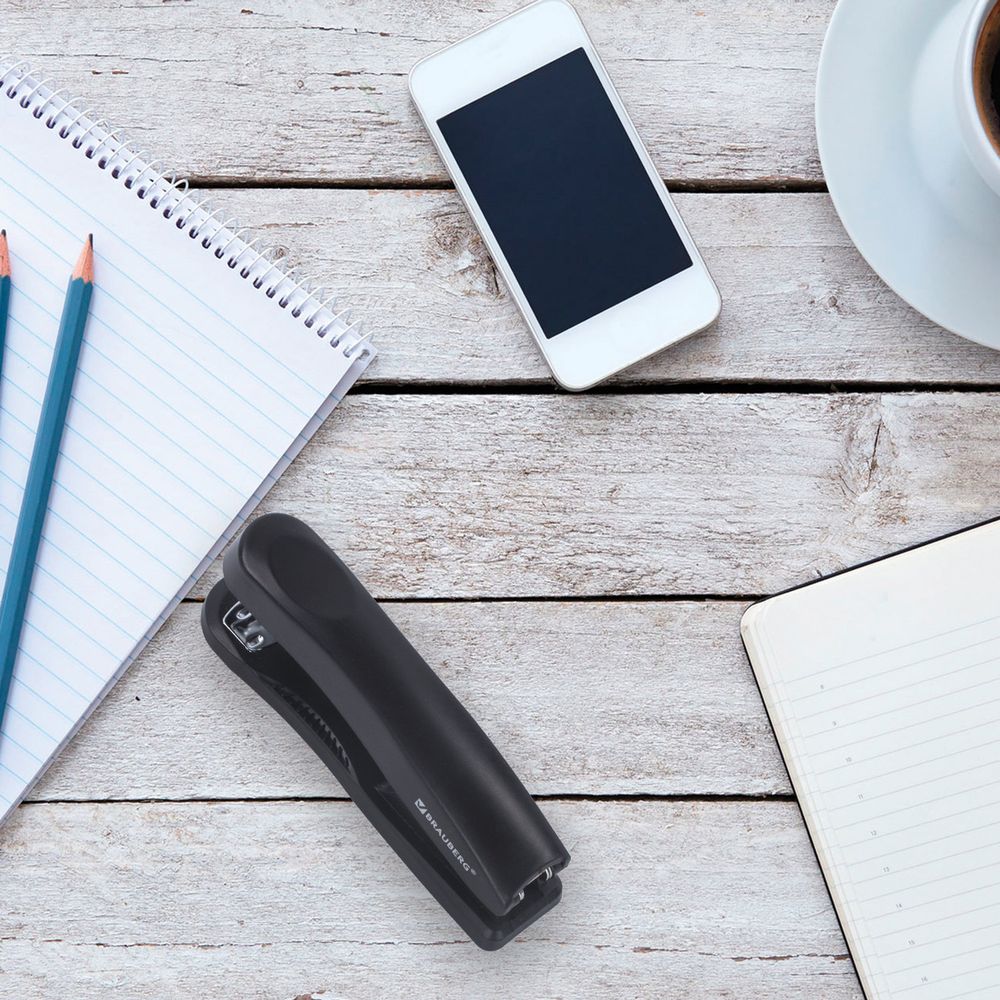 Степлер №24/6, 26/6 BRAUBERG "Standard+", до 30 листов, полнозагрузочный,черный