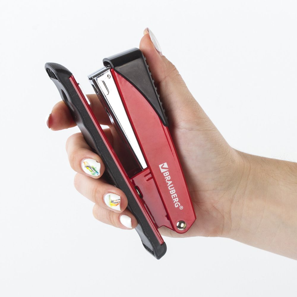 Степлер №24/6, 26/6 металлический BRAUBERG "Office", до 30 листов, красный