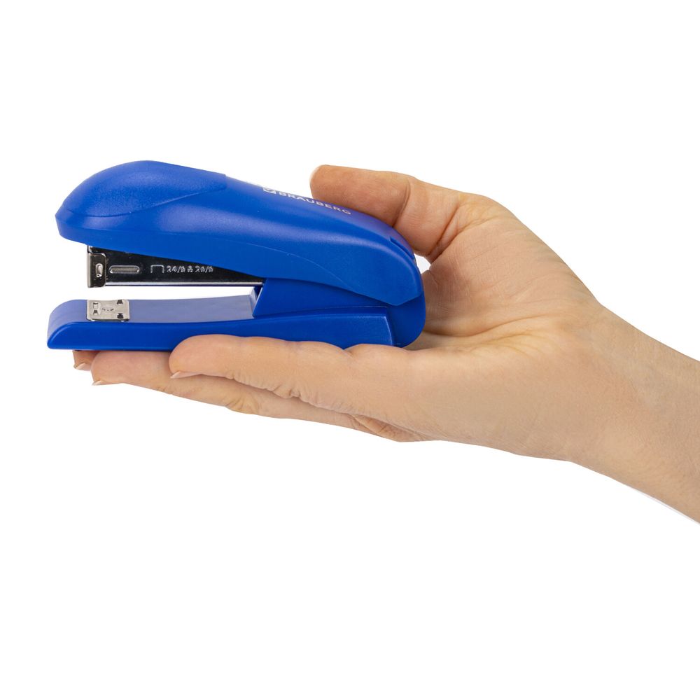 Степлер №24/6, №26/6 BRAUBERG "UNIVERSAL", до 30 листов, на 100 скоб, синий