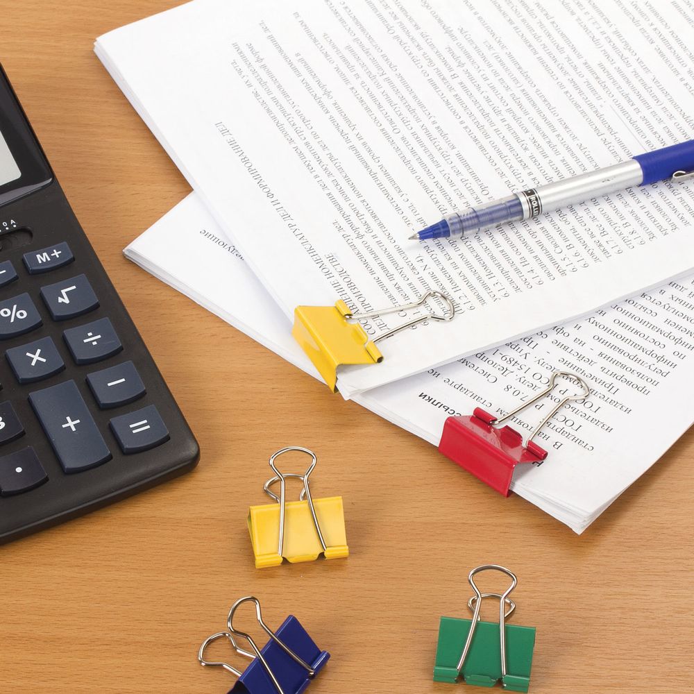 Зажимы для бумаг BRAUBERG, КОМПЛЕКТ 12 шт., 32 мм, на 140 листов, цветные, картонная коробка